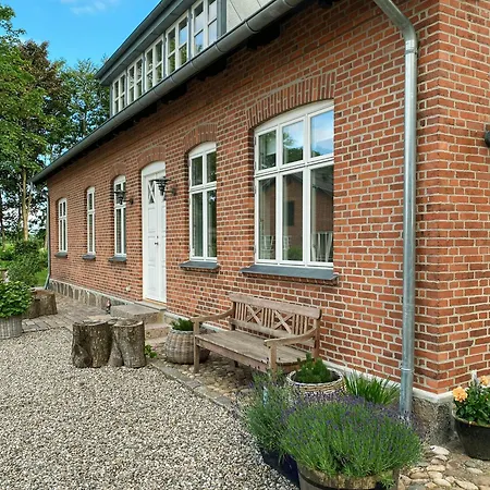 Сasa de vacaciones Renovated Barn By Haervejen In Peaceful Nature *
